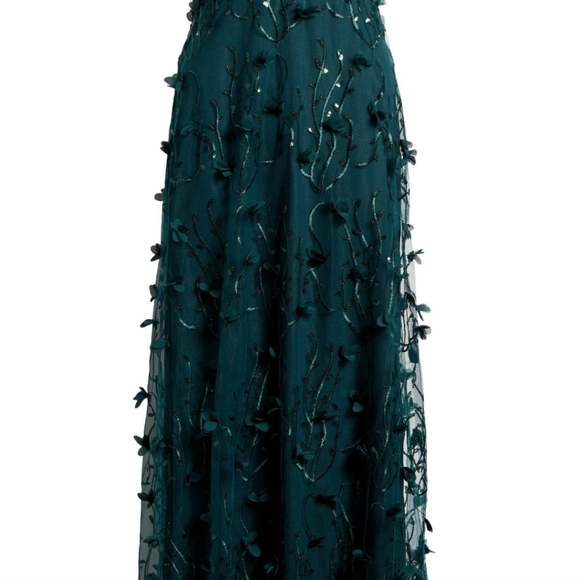 ❤️ HP Dress emerald green  Dessy collection, Beautiful off the shoulder - Picture 4 of 8